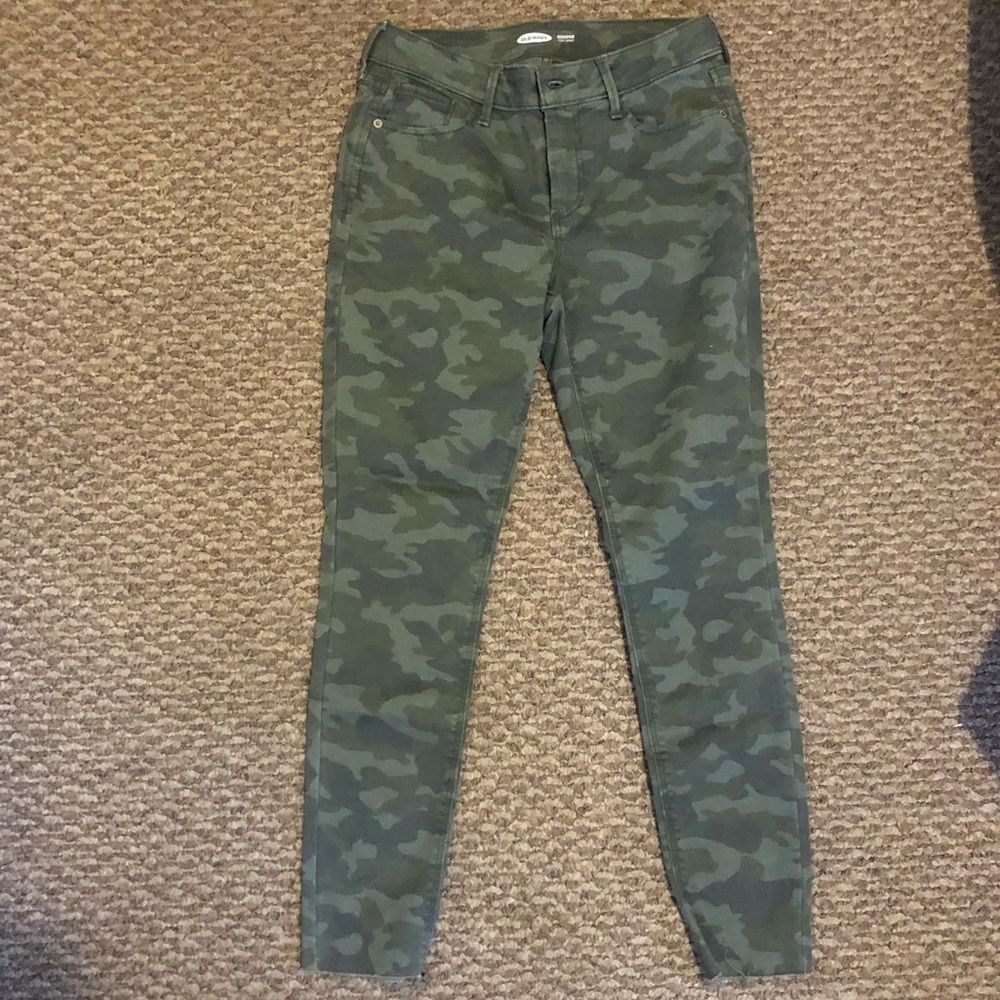 Old Navy Camo Skinny Jeans
